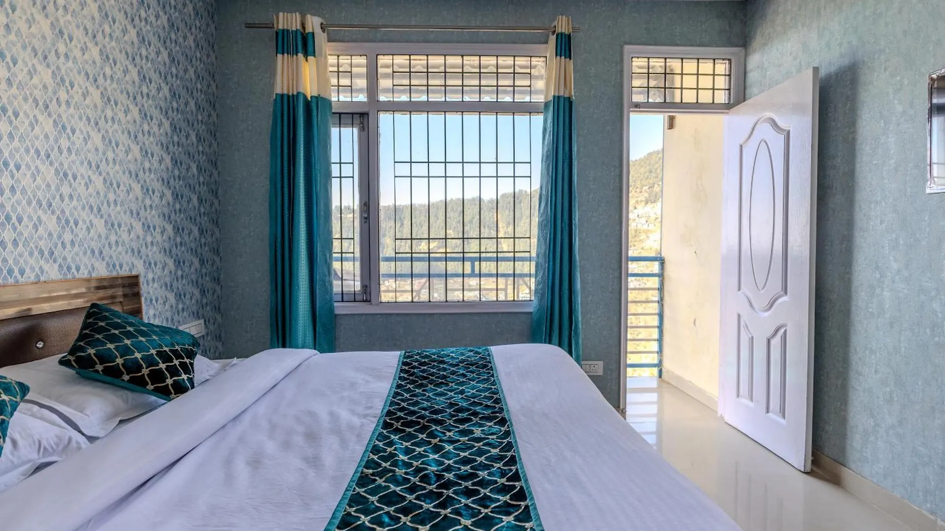 Hill View Apartment Shimla